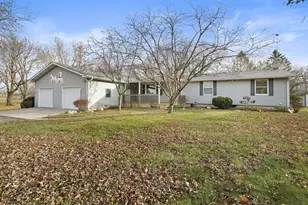 10617 Baldwin Rd, Bridgman, MI 49106 - Photo 1