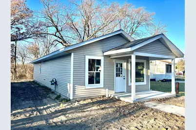 287 E Walton Avenue, Muskegon, MI 49442 - Photo 1