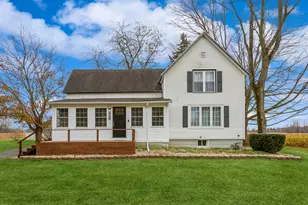 430 E John Beers Rd, Saint Joseph, MI 49085 - Photo 1