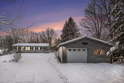 2810 Oak Forest Road, Buchanan, MI 49107 - Photo 1