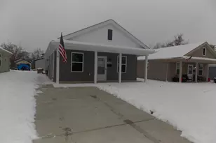 268 S S Anderson Ave, Pontiac, MI 48342 - Photo 1