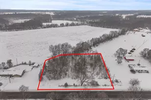 V-L M-62, Edwardsburg, MI 49112 - Photo 1