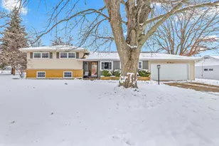 200 Washington St, Litchfield, MI 49252 - Photo 1