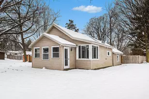 33 Fuller St, Saranac, MI 48881 - Photo 1