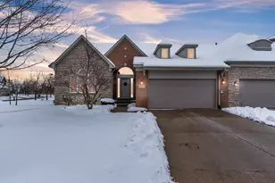 2260 Lexington Cir N, Canton, MI 48188 - Photo 1