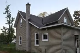 216 W Pine St, Bloomingdale, MI 49026 - Photo 1
