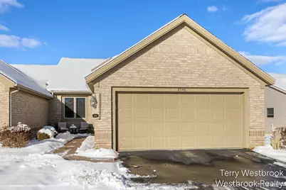 2546 Highridge Lane SE, Grand Rapids, MI 49546 - Photo 1