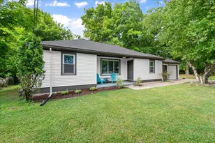 2610 32nd St SE, Kentwood, MI 49512 - Photo 1