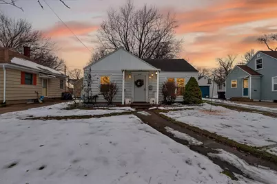 247 W 21st Street, Holland, MI 49423 - Photo 1
