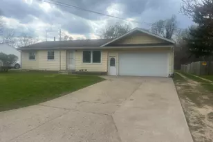 3039 Casper St, Kalamazoo, MI 49048 - Photo 1