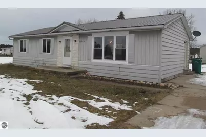 21024 Meceola Road, Paris, MI 49338 - Photo 1