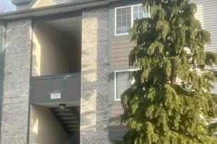 18372 N Ridge Ct, Spring Lake, MI 49456 - Photo 1