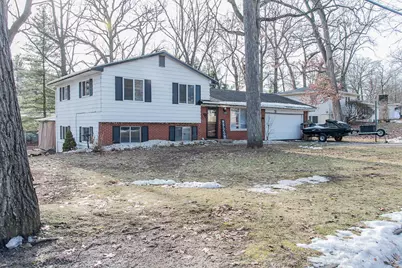 1175 Westlake Woods Drive, Battle Creek, MI 49037 - Photo 1