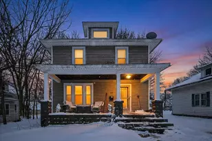 117 Charles Ct, Buchanan, MI 49107 - Photo 1