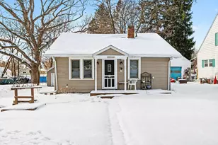 119 Greenfield Blvd, Marshall, MI 49068 - Photo 1