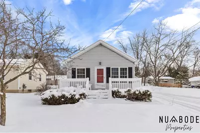 1728 Ira Avenue NW, Grand Rapids, MI 49504 - Photo 1