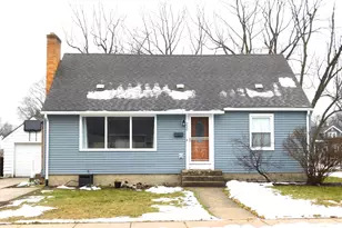 220 S Division St, Zeeland, MI 49464 - Photo 1