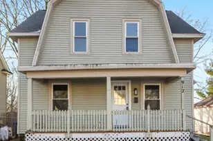 912 Hancock St SE, Grand Rapids, MI 49507 - Photo 1