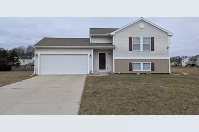6230 Summer Ridge Court, Greenville, MI 48838 - Photo 1