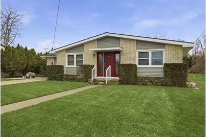 911 W Water Street, New Buffalo, MI 49117 - Photo 1