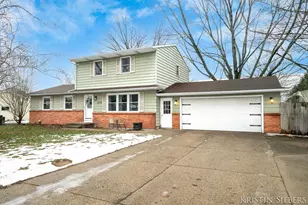 8252 Lamplight Dr, Jenison, MI 49428 - Photo 1