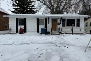 305 S Main St, Scottville, MI 49454 - Photo 1