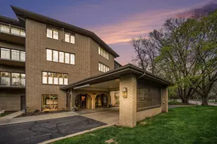 4040 Greenleaf Cir, Kalamazoo, MI 49008 - Photo 1