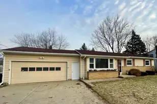 2914 Romence Rd, Portage, MI 49024 - Photo 1