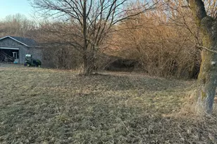 1830 N Bunn Rd, Hillsdale, MI 49242 - Photo 1