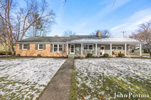 1935 Menominee Dr SE, Grand Rapids, MI 49506 - Photo 1