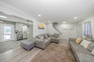 249 Sheffield Dr, Saline, MI 48176 - Photo 1