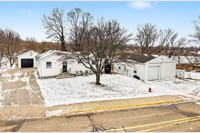 884 Wells Street, South Haven, MI 49090 - Photo 1