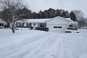 7234 Sunset Ave, Jenison, MI 49428 - Photo 1