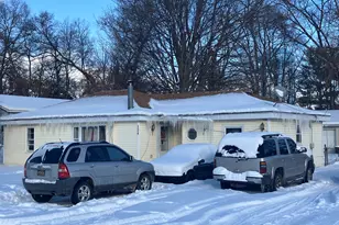 124 Bansill Dr, Battle Creek, MI 49037 - Photo 1