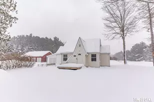 577 W Bard Rd, Muskegon, MI 49445 - Photo 1