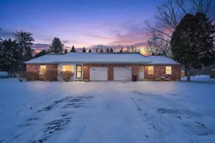 946-948 Hogsback Rd, Mason, MI 48854 - Photo 1