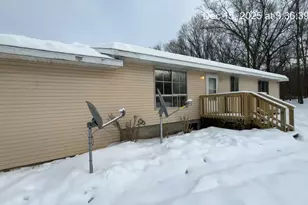 79989 39th St, Decatur, MI 49045 - Photo 1