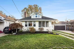 612 Deming St SE, Grand Rapids, MI 49507 - Photo 1