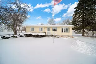 1840 Taylor Dr, Adrian, MI 49221 - Photo 1