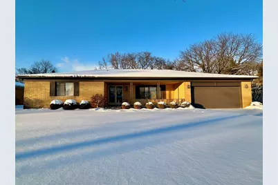 36744 Vargo, Livonia, MI 48152 - Photo 1