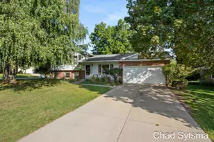 1827 Millbrook St SE, Grand Rapids, MI 49508 - Photo 1