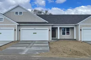 1575 N Village Cir, Kalamazoo, MI 49009 - Photo 1