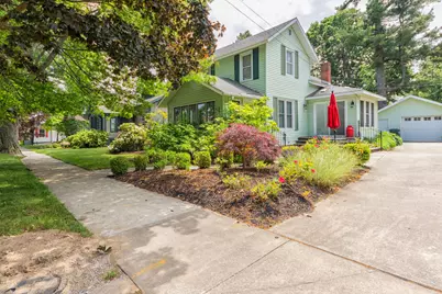 318 Superior Street, South Haven, MI 49090 - Photo 1