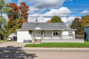 921 E Willoughby Rd, Lansing, MI 48911 - Photo 1
