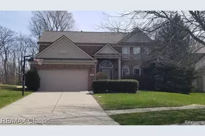 832 Wood Run, South Lyon, MI 48178 - Photo 1