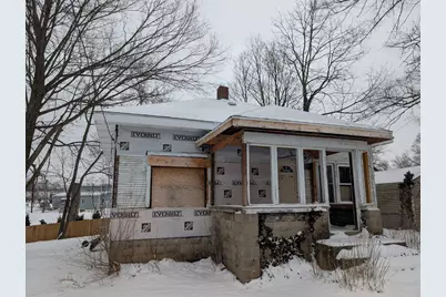 107 E Chicago Street, Buchanan, MI 49107 - Photo 1