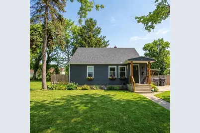 534 Humphrey Street, South Haven, MI 49090 - Photo 1