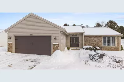 7000 Camelback Drive NE, Rockford, MI 49341 - Photo 1