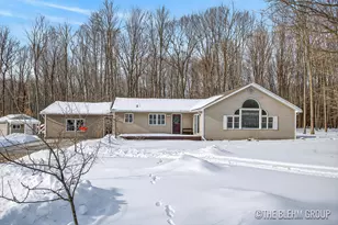 5141 90th Ave, Lakeview, MI 48850 - Photo 1