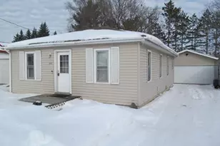 536 Aldrich St, Cadillac, MI 49601 - Photo 1